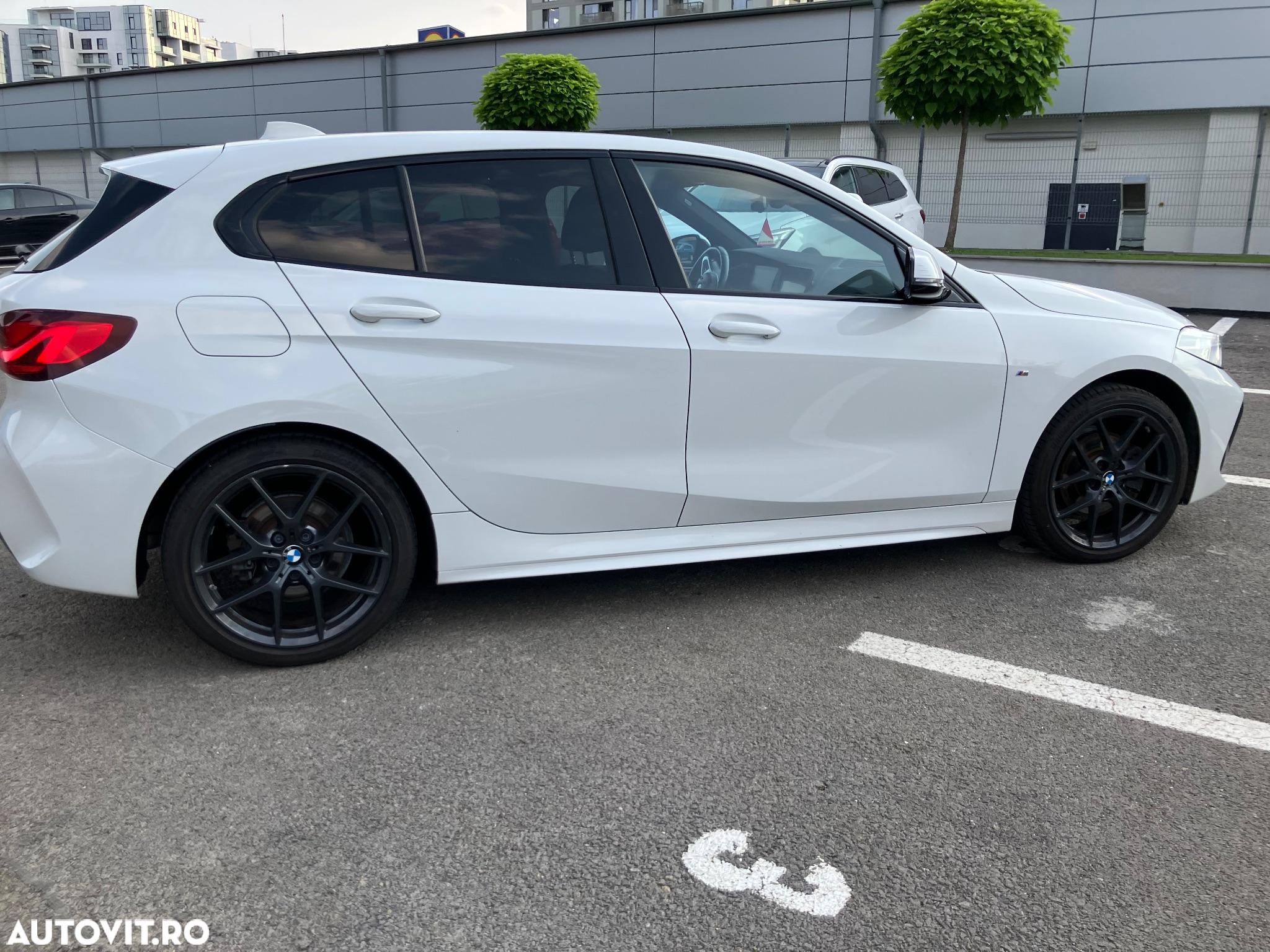 BMW Seria 1 - 10