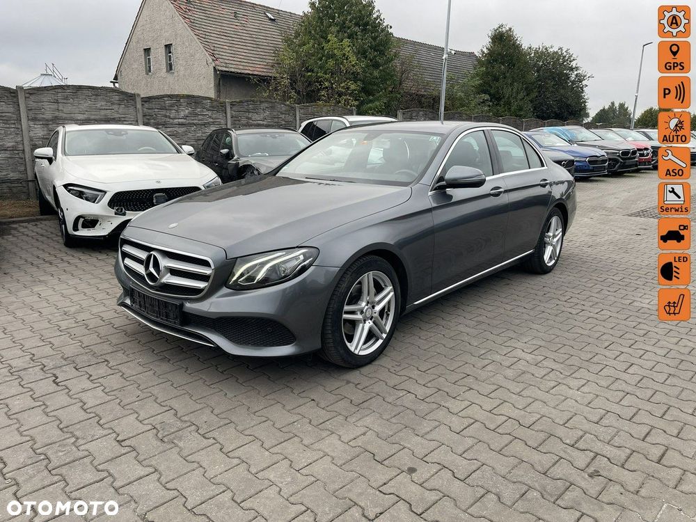 Mercedes-Benz Klasa E 200 d 9G-TRONIC - 1
