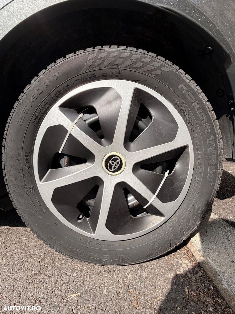 Toyota C-HR 1.8 HSD 4x2 CVT C-ult LED - 9