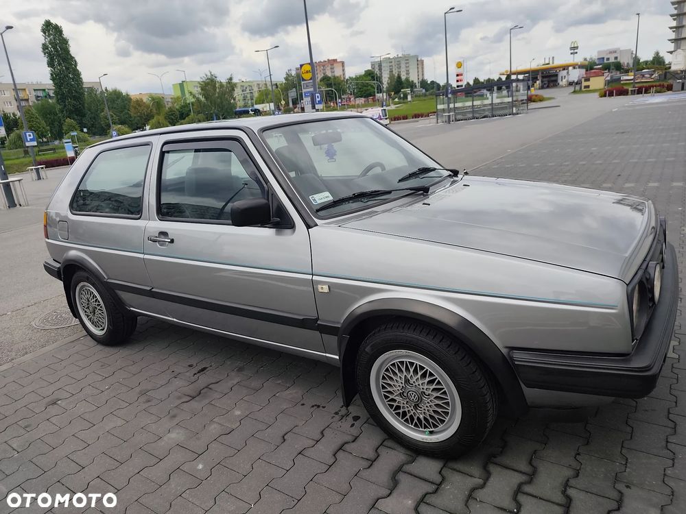 Volkswagen Golf 1.3 - 4