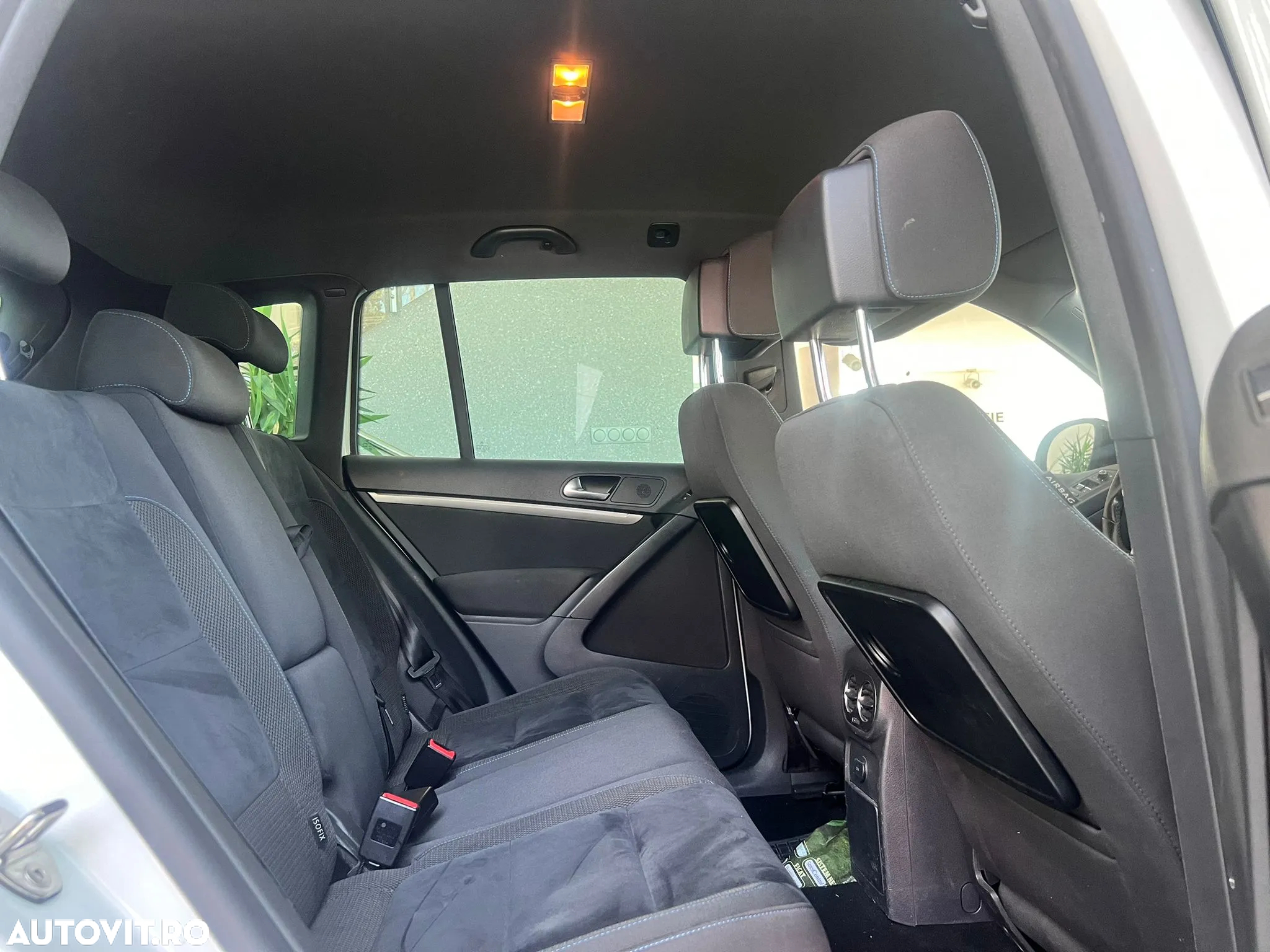 Volkswagen Tiguan - 16