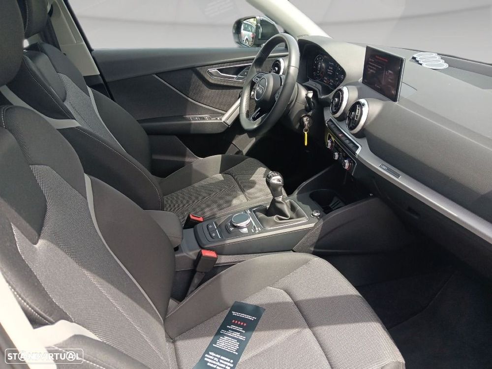 Audi Q2 30 TFSI Advanced - 16