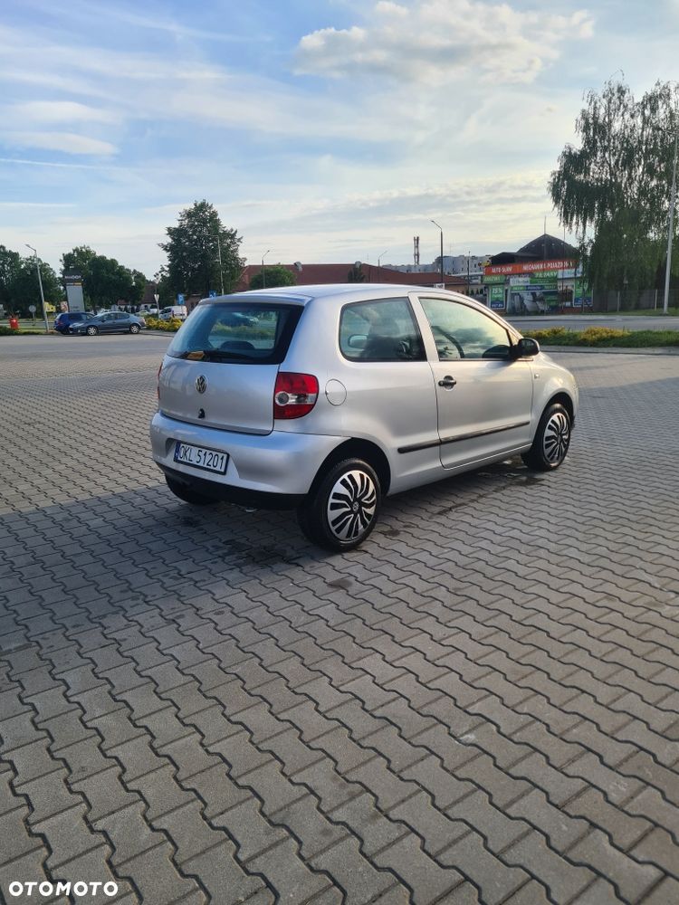 Volkswagen Fox - 3