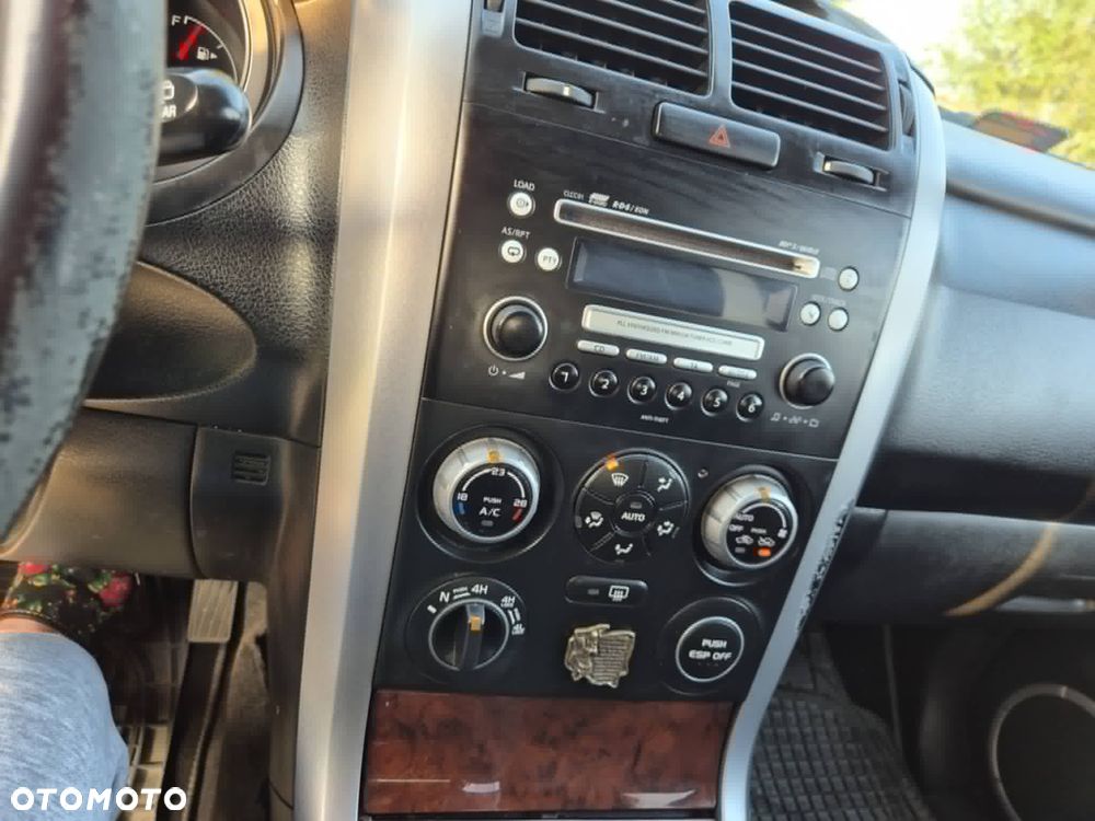 Suzuki Grand Vitara 1.9 DDiS - 3