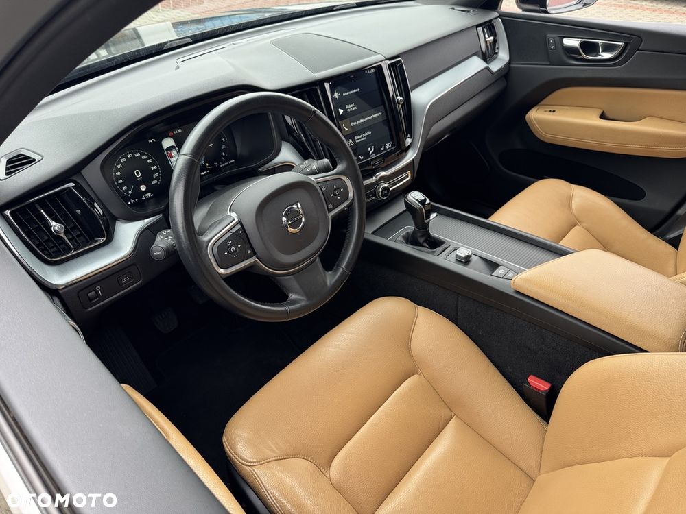 Volvo Xc 60 2019 photo 5