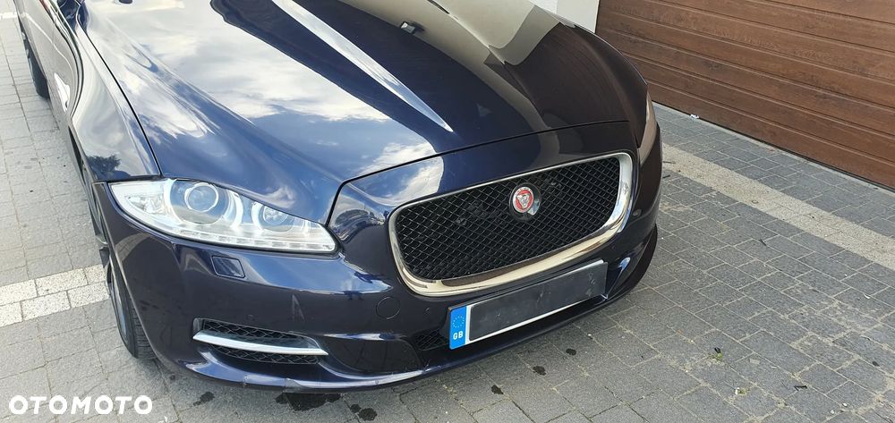 Jaguar XJ 3.0 D V6 Premium Luxury - 6