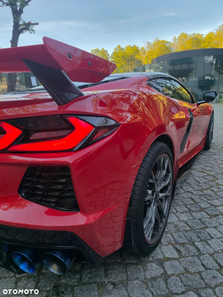 Chevrolet Corvette - 3