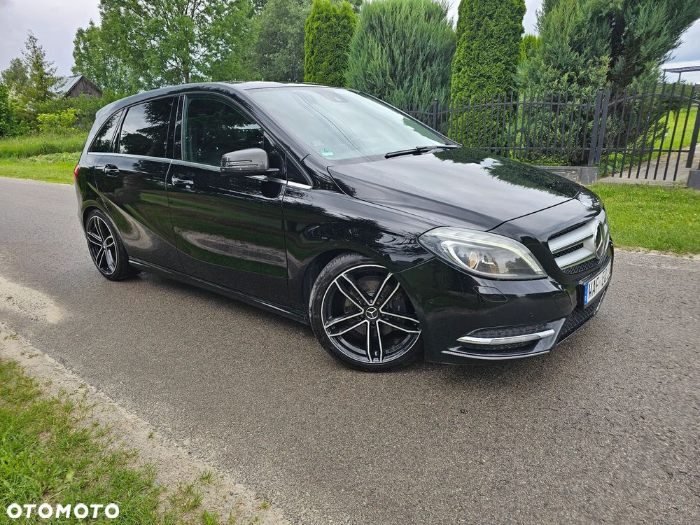 Mercedes-Benz Klasa B 200 CDI (BlueEFFICIENCY) - 25