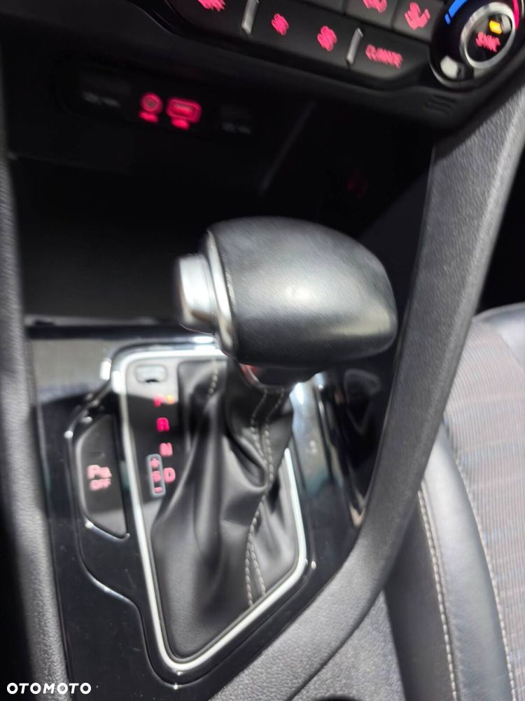 Kia Niro - 24