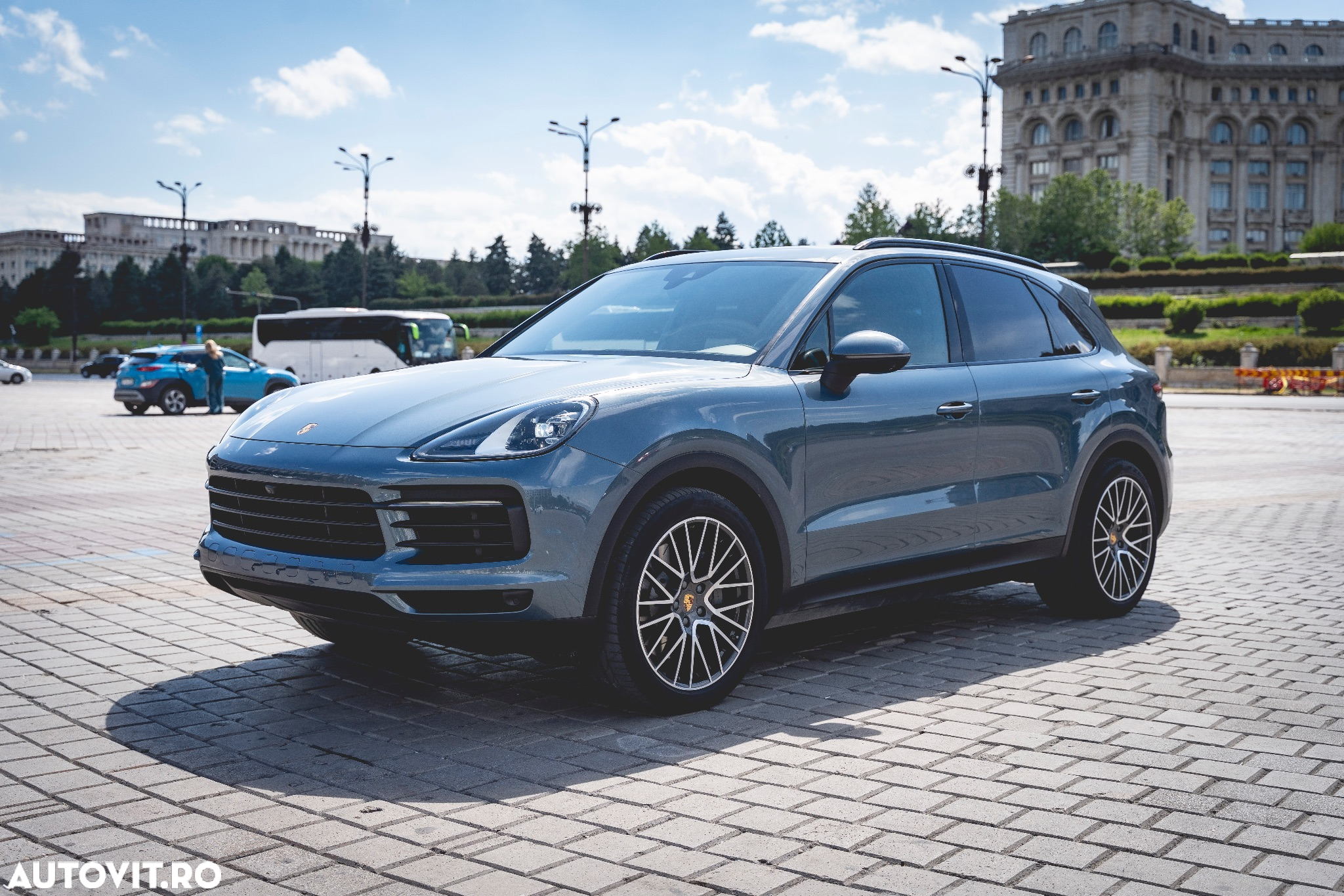 Porsche Cayenne S - 23