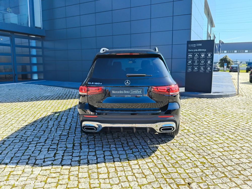 Mercedes-Benz GLB 180 d AMG Line - 13