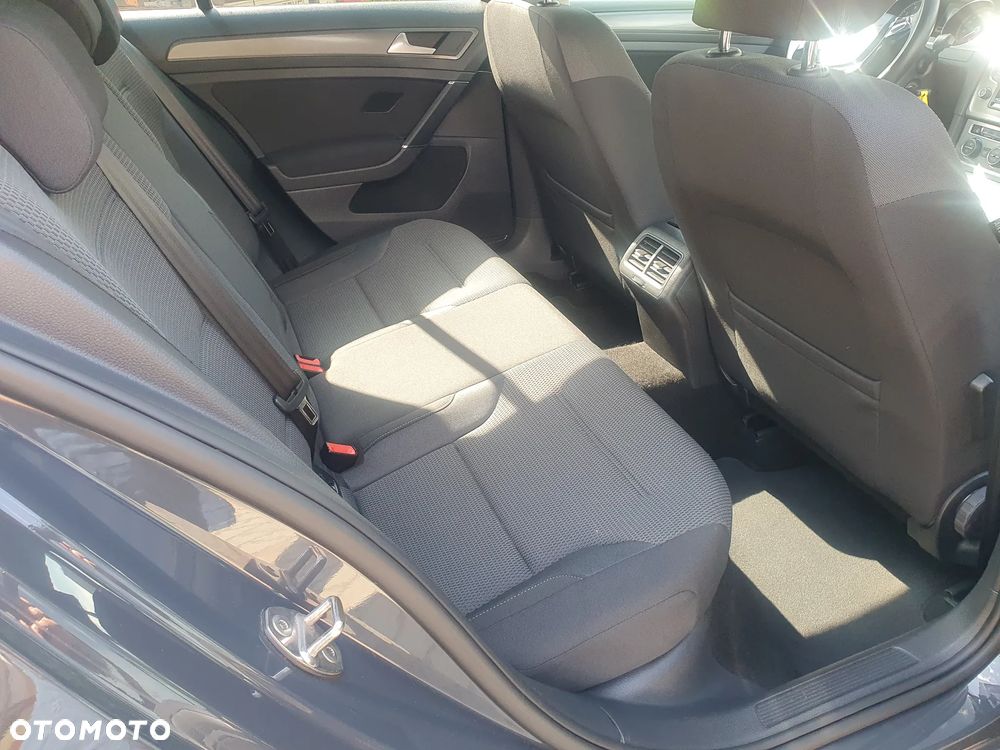 Volkswagen Golf 1.2 TSI BMT Trendline EU6 - 2