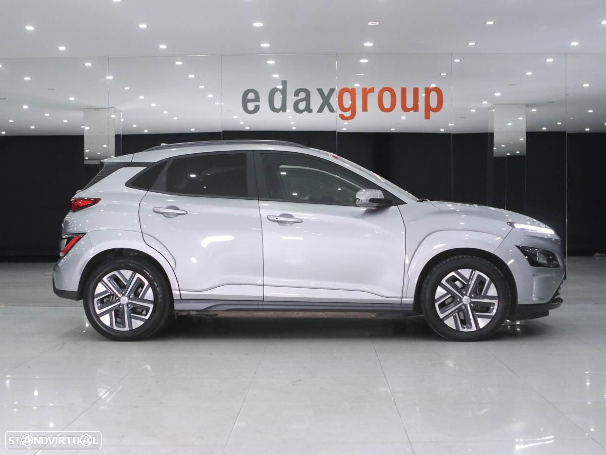 Hyundai Kauai EV 64 kWh Premium - 2