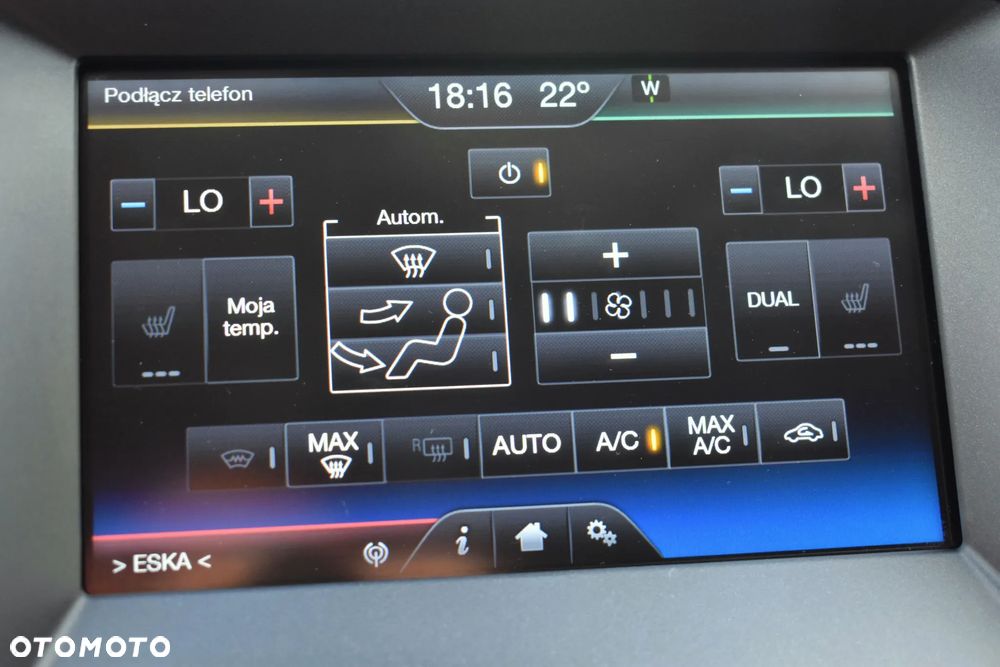 Ford S-Max 1.5 EcoBoost Titanium - 29
