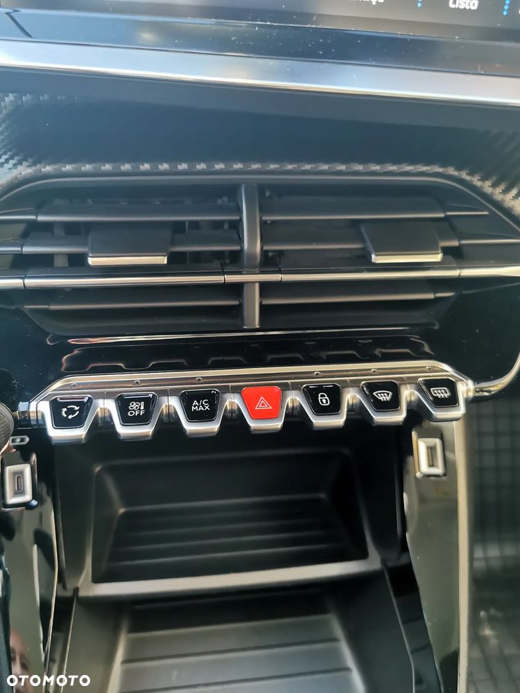 Peugeot 2008 1.5 BlueHDi Allure Pack S&S EAT8 - 10