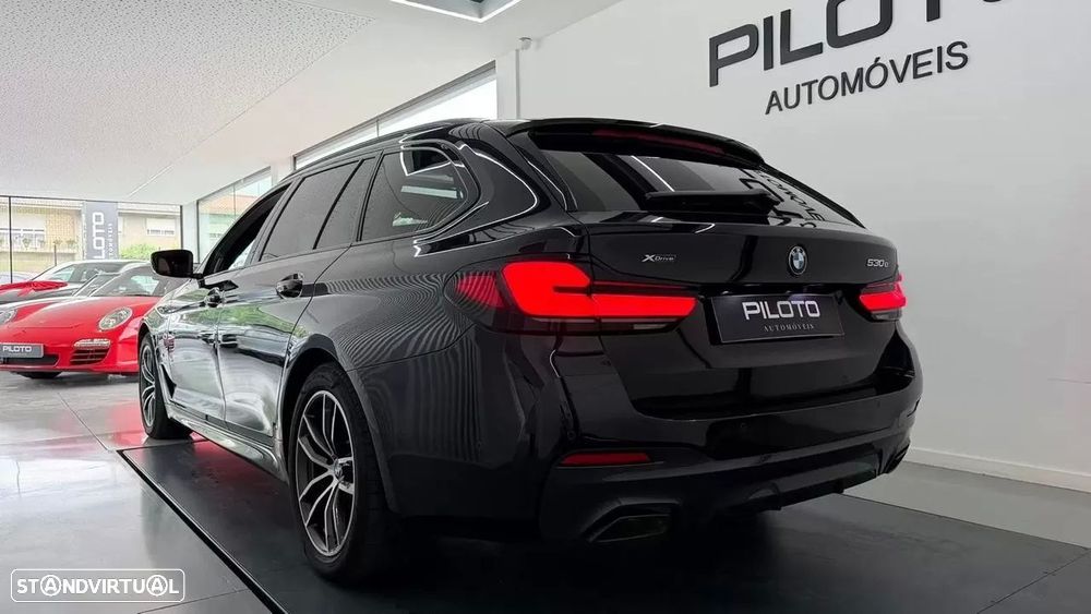 BMW 530 e Pack Desportivo M - 7