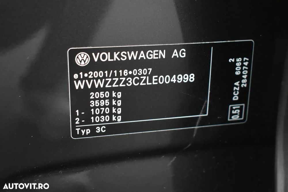 Volkswagen Passat - 22