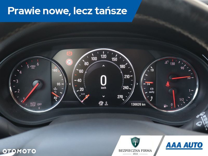 Opel Insignia - 13