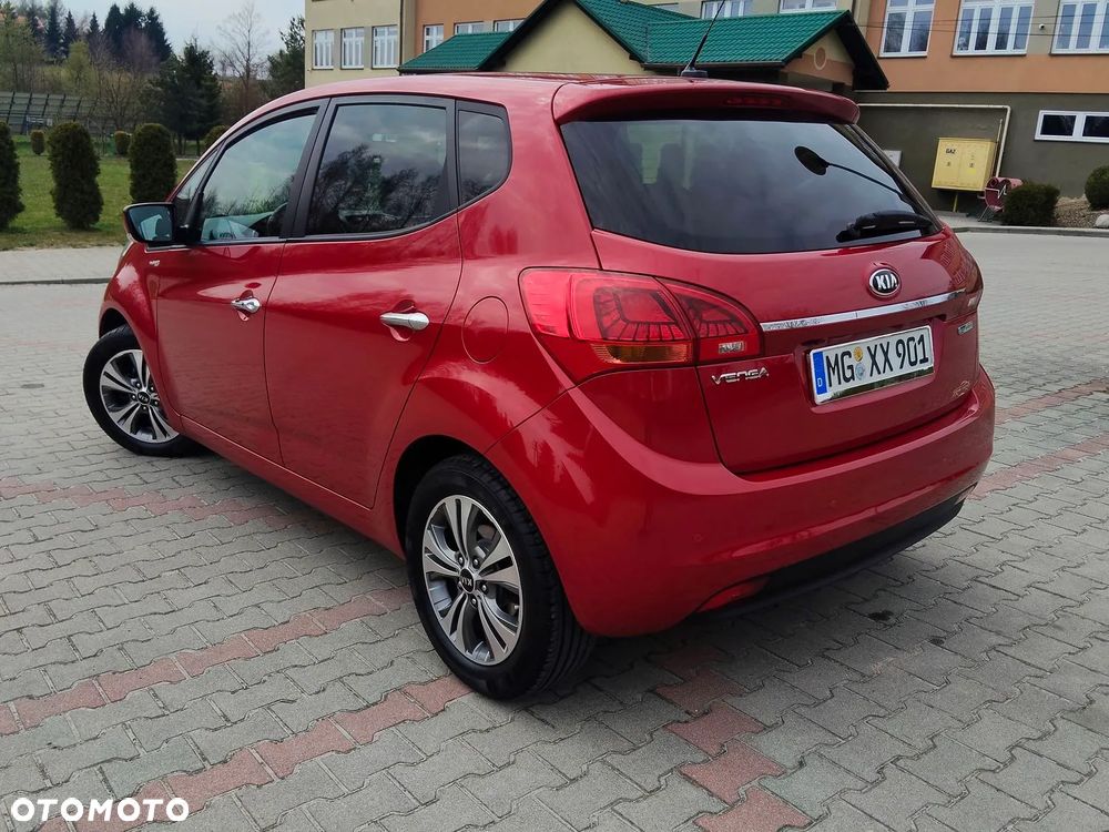 Kia Venga 1.6 CVVT Platinum Edition - 2