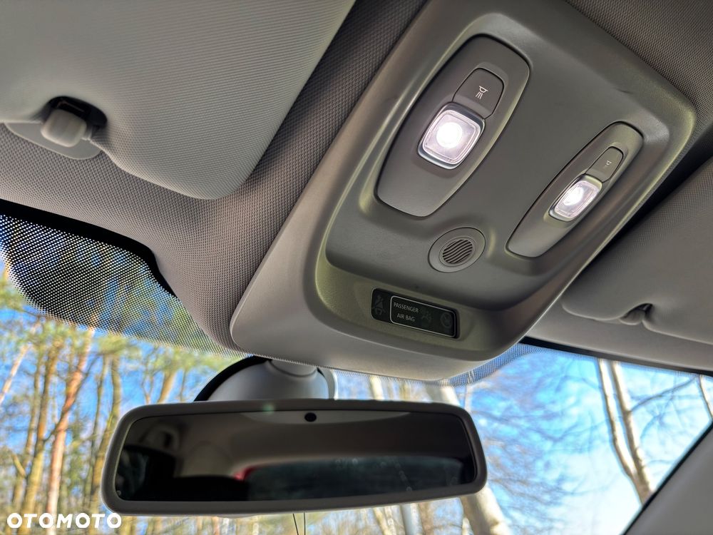 Renault Captur 1.2 Energy TCe XMOD - 20