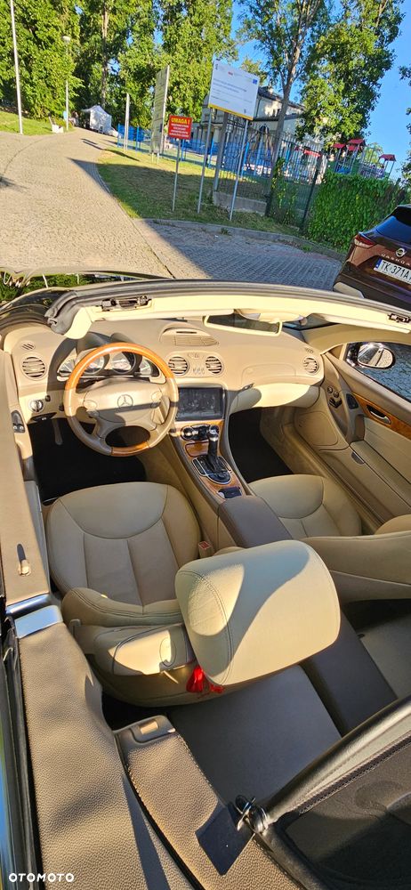 Mercedes-Benz SL 500 - 13