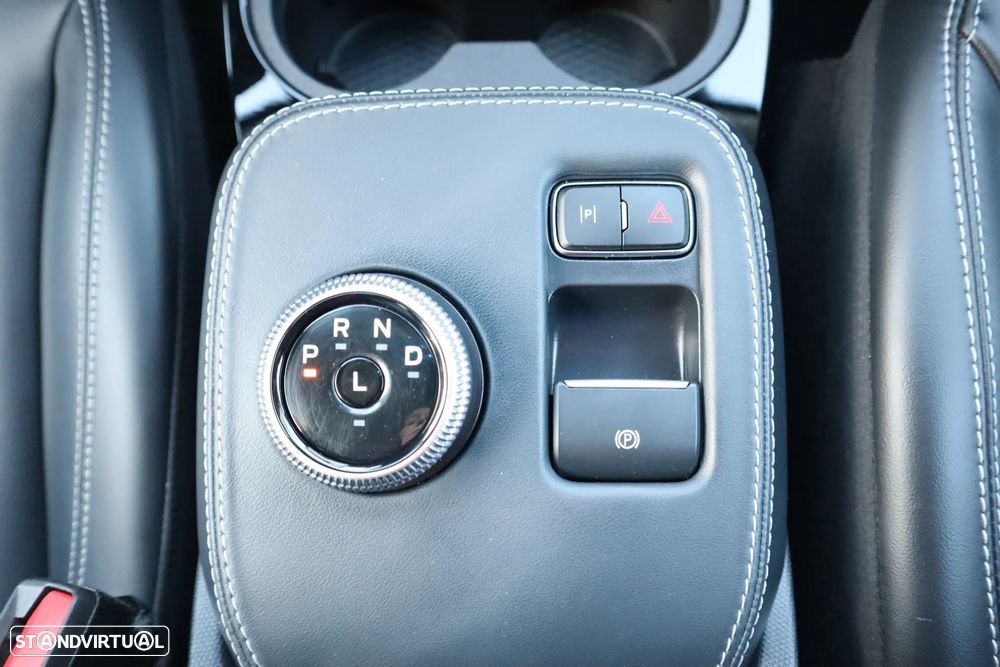 Ford Mustang Mach-E Standard - 32