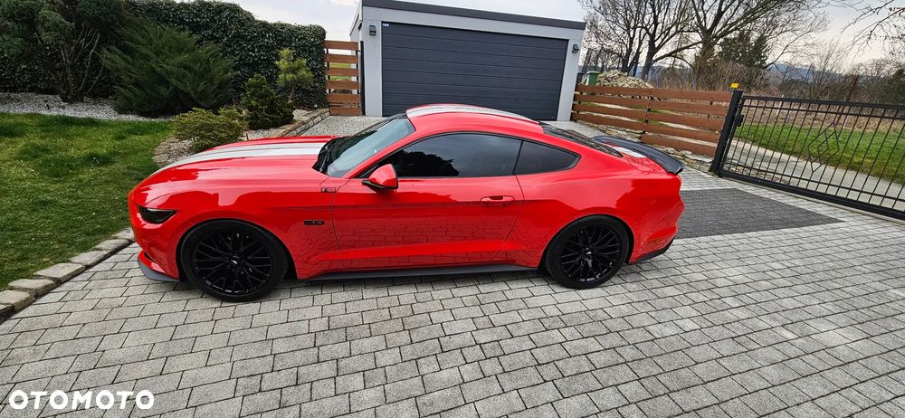 Ford Mustang - 3