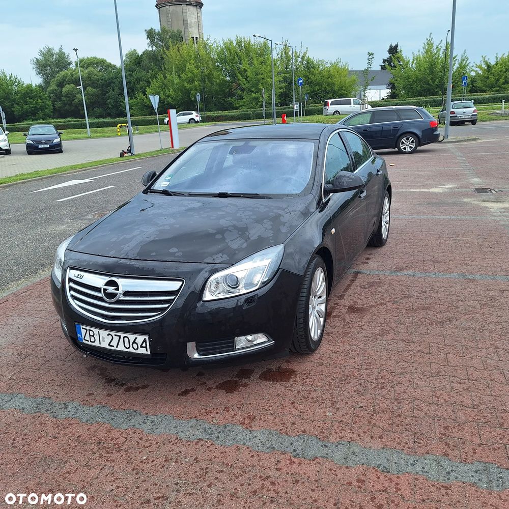 Opel Insignia 2.0 Turbo Cosmo - 1