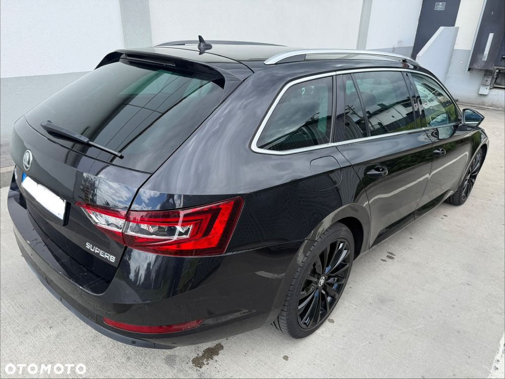 Skoda Superb 2.0 TDI 4x4 Sportline DSG - 3