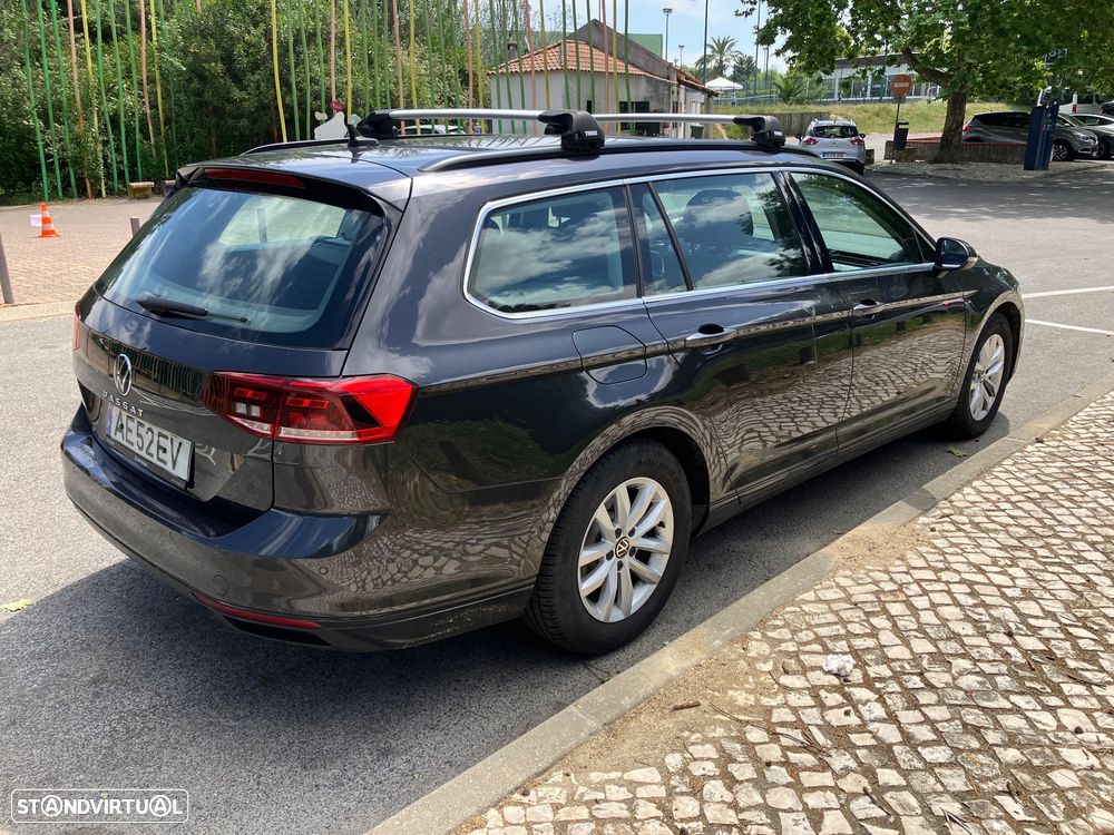 VW Passat Variant - 4