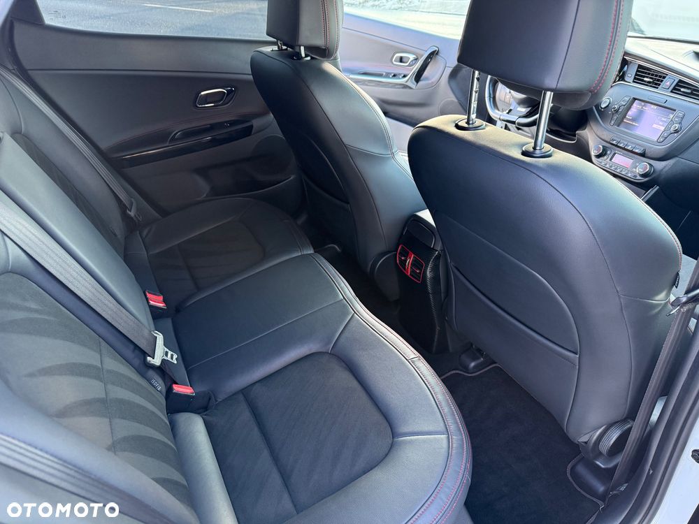 Kia Ceed 1.6 T-GDI GT-Track - 19