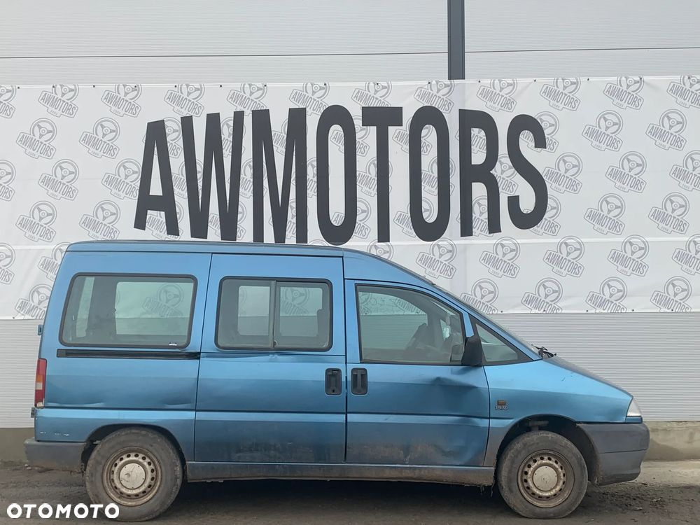 FIAT SCUDO 1999 *SAMOCHÓD NA CZĘŚCI* 3317 MASKA, LAMPA, DRZWI, LUSTERKO, ZDERZAK, GRILL, BŁOTNIK, KLAPA, BELKA, DESKA, FOTELE, KANAPA, ĆWIARTKA, KIEROWNICA, TARCZE, ZACISKI, ZAWIESZENIE, KOMPLETNY PRZÓD, KOMPLETNY TYŁ, LICZNIK, ZEGARY, PRAWE LEWE PRZÓD TYŁ - 3