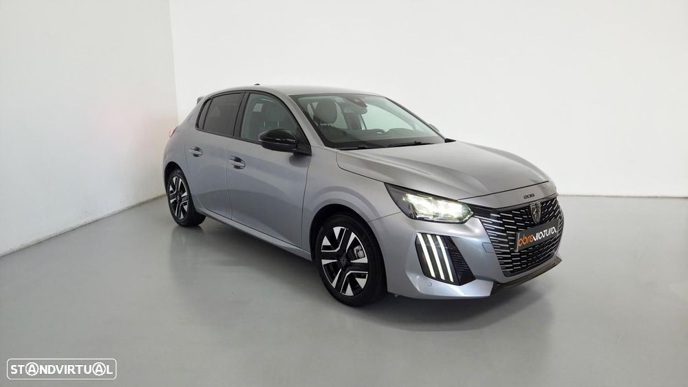 Peugeot 208 - 4