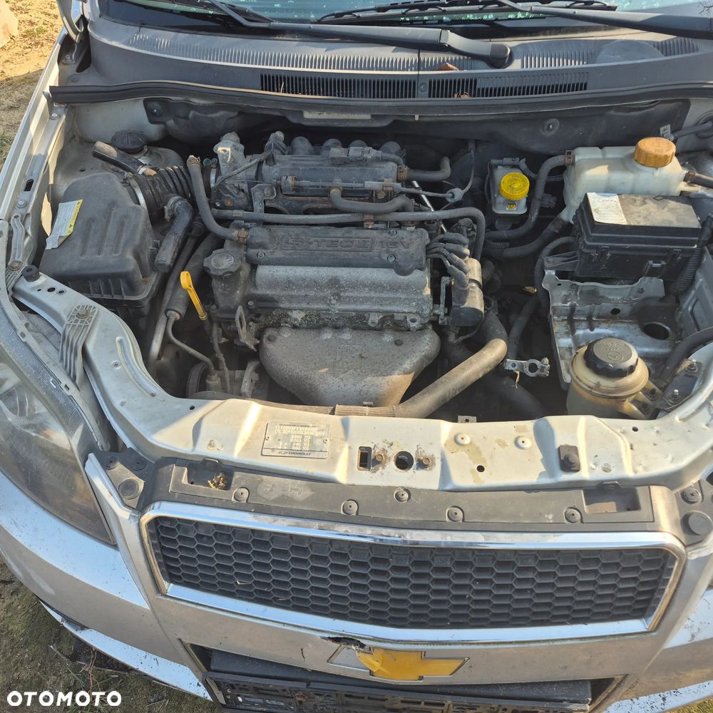 Chevrolet Aveo 1.2 16V LS - 7