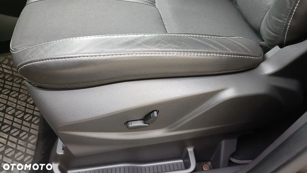 Ford C-MAX - 15