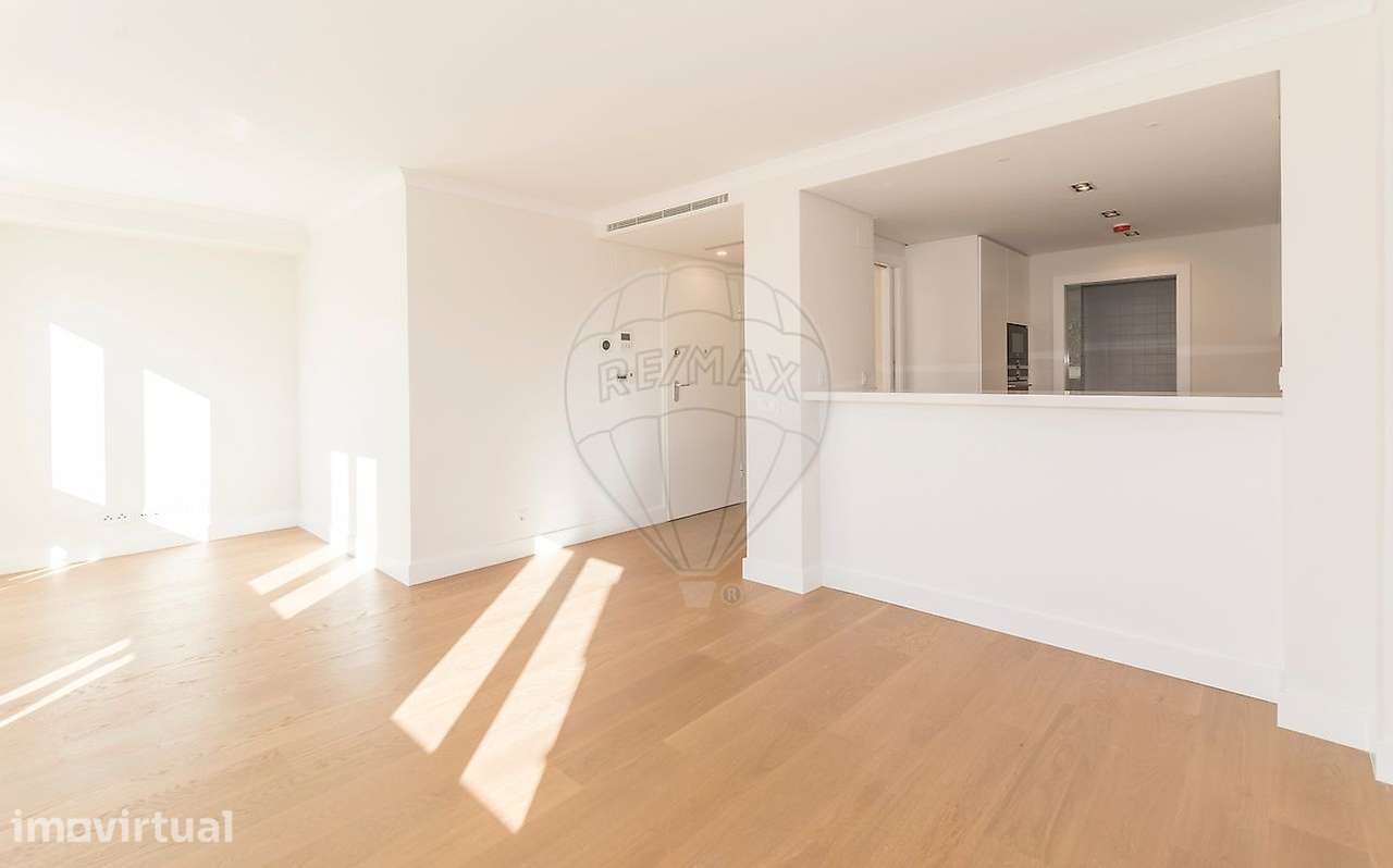 Apartamento T2 para arrendamento - Grande imagem: 2/25