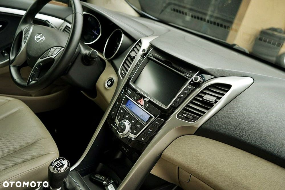 Hyundai i30 - 27