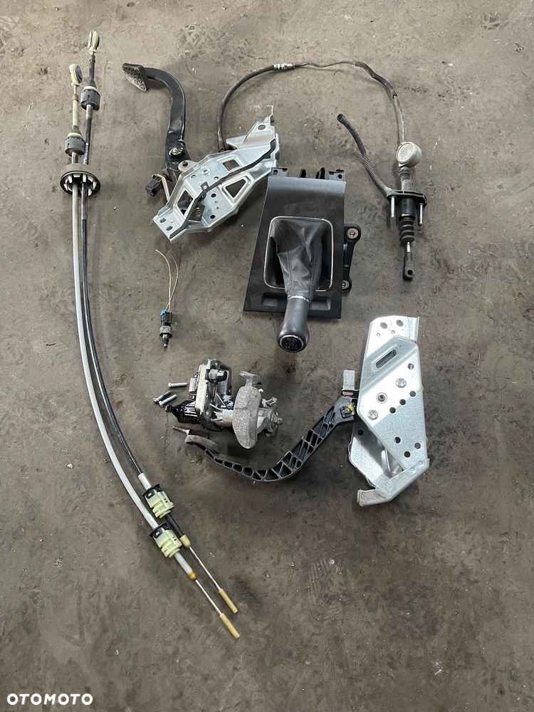 OPEL ZAFIRA B 1.6 1.8 PRZEKŁADKA Z SKRZYNIA EASYTRONIC NA MANUALNĄ - 1