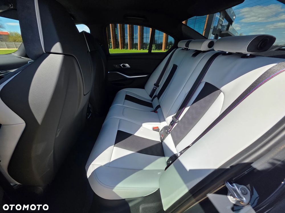 BMW M3 Competition xDrive sport - 16