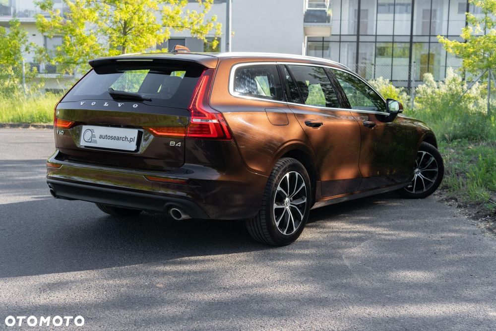 Volvo V60 B4 D Momentum Pro - 7