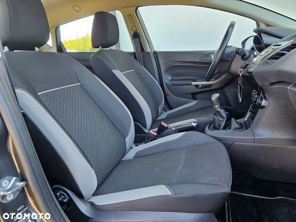 Ford Fiesta - 17