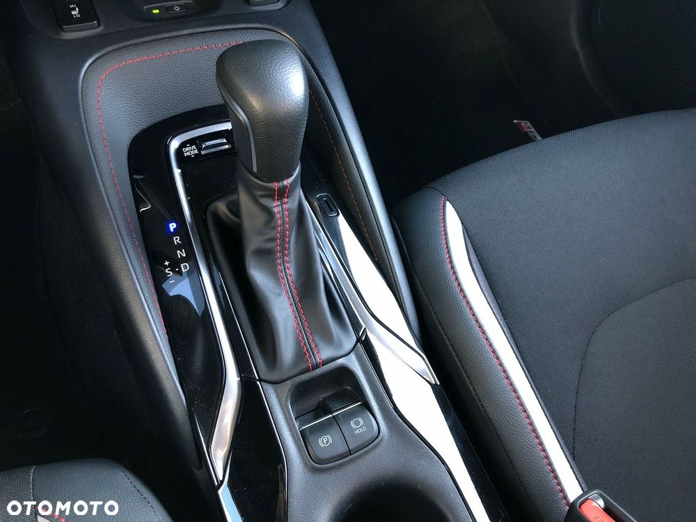 Toyota Corolla 2.0 Hybrid GR Sport Dynamic - 23