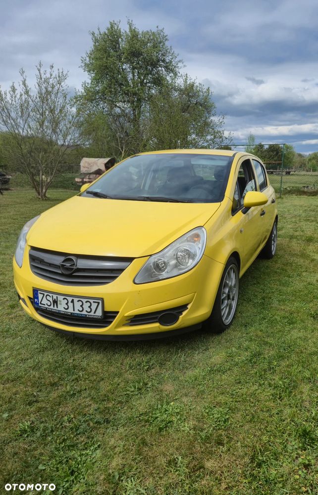 Opel Corsa - 2