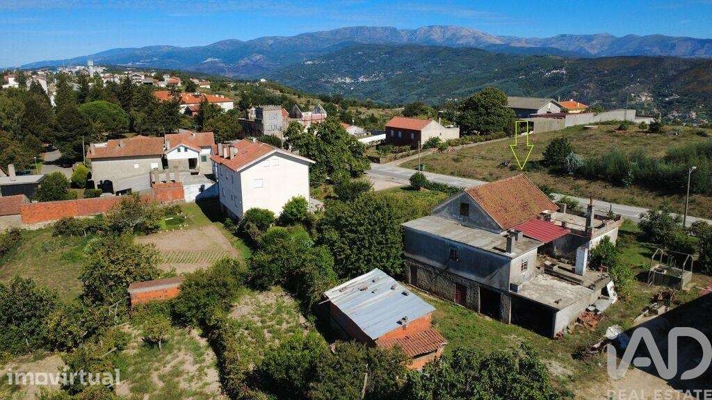 Casa / Villa em Nogueira do Cravo de 350 m2 - Grande imagem: 2/26