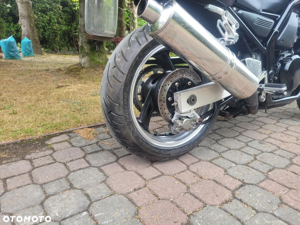 Yamaha FZS - 21