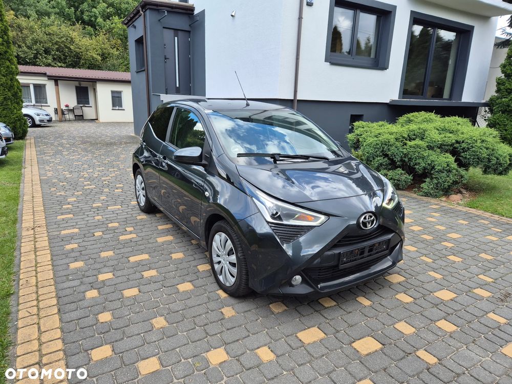 Toyota Aygo x - 16