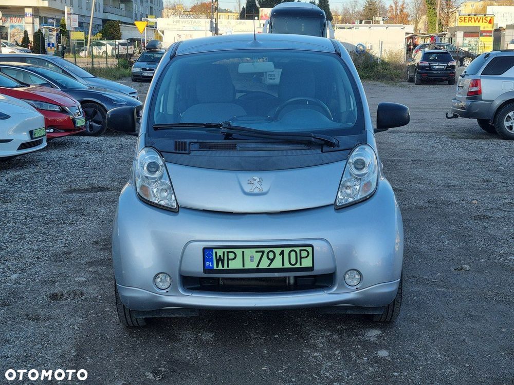 Peugeot Inny - 8
