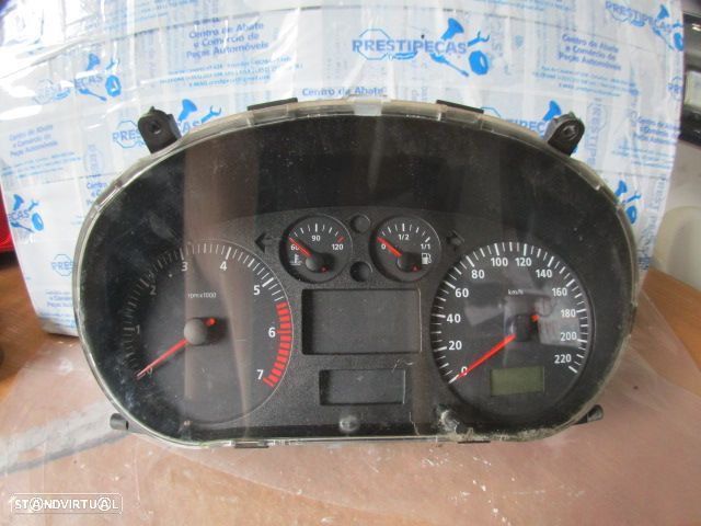 Quadrante 110008924026 W06K0920801C SEAT IBIZA 6K2 2000 1.4 60CV 5P AZUL KM/H  DIGITAL - 1