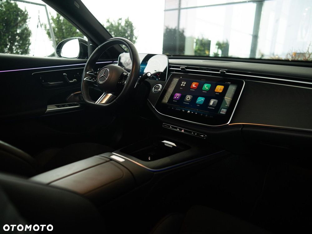 Mercedes-Benz Klasa E - 29