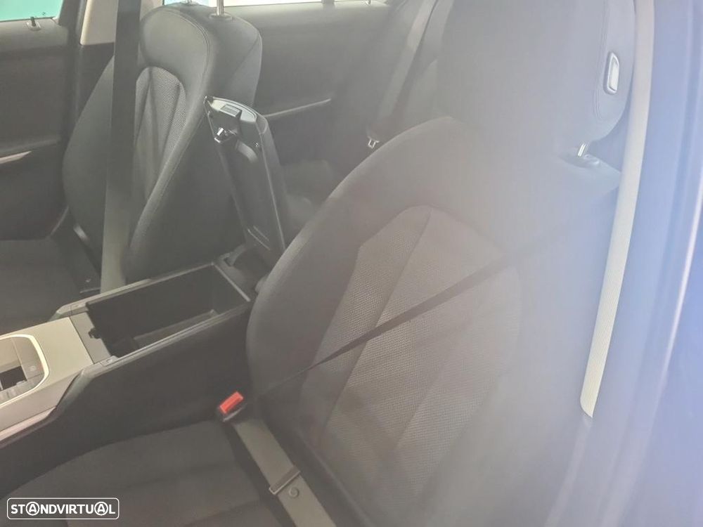 BMW 330 e Auto - 6